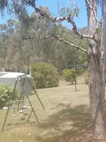 Beautiful views in a country farm setting - Image 4