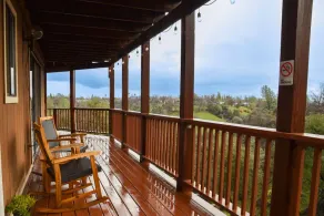 Private Room and Entrance, amazing views, deck space. - Image 5