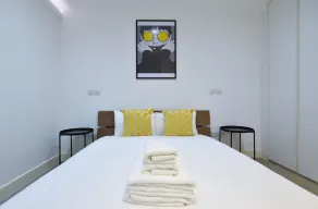 Soho 22 Serviced Apartments - Image 5