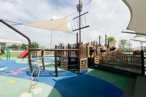 Taking your vacation as a modern citizen  in the most luxury living complex - Image 4