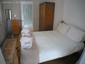 Large Self Contained Annex situated in the New Forest - Image 3