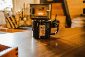 Moonshine Digs is the retro A-Frame of your dreams! Hot tub, record player, games, TVs and peace and quiet all nestled in the heart of the Cascade Mountains with Lake Cle Elum access. - Image 5