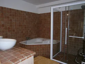 Group offer T3**** + 5 rooms--> 15 people / private interior and garden - Image 4