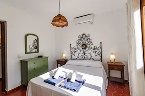 3 Bedroom Villa, Private Pool, Binibeca, 300m to the Beach - Image 4