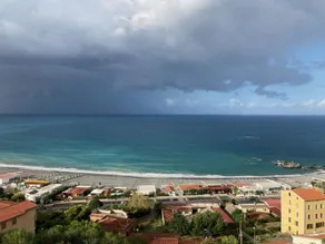 Unobstructed Breathtaking Sea View Private Beach condo with a HUGE Patio/balcony - Image 5