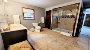 Privat hus, Inground Pool W / Hot Tub & Spelrum, 5 min. till Shawnee, Mount! - Image 5