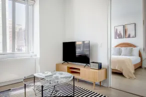 Sunny Midtown South 1BR w/ Gym & W/D, nr Mad Sq Park, by Blueground - Image 5