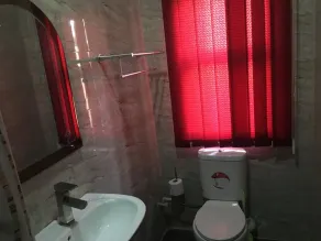 Momak 5 Hotel and Suites - Image 3