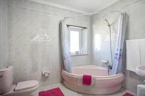 Maison de vacances 'Casa Imaginário Com Serenidade' avec jardin partagé, Wi-Fi et climatisation - Image 3