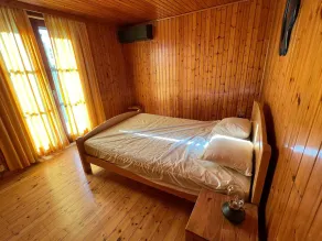 Beautiful Bungalow for 4 People With Large Garden - Image 3