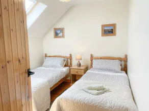 Sweetbriar Holiday Cottage by Trident Holiday Homes - Image 5
