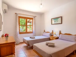 Wunderbares alleinstehendes Ferienhaus mit Klimaanlage, privatem Pool,  W-LAN, TV und Terrasse - Image 5