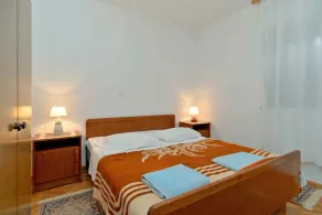 Holiday apartment with air conditioning - Image 5