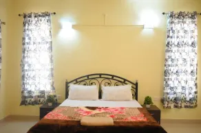 4bhk Spacious Villa - Image 3