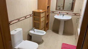 2 bedroom apartment. Air conditioning, terrace, WIFI - Image 2