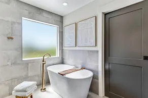 Stunning home with hot tub, 2 Masters, 4 full baths, close to Sundance, BYU, UVU - Image 5