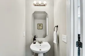 Sleeps 6 - 3 Queen Beds - 2 Mi Wake Forest + Hospital - Image 3