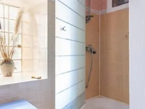 Charming Farmhouse Near Nantes with Pond, WiFi, and Baby Equipment - Image 3