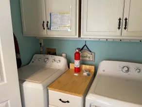 Cypress Cottage -Waterview- LINENS AND TOWELS /Beach Supplies Provided - Image 2