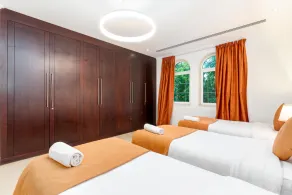Dubai Marina Jumeirah Park Villa 6 bdr private pool 3 km near beach! - Image 2