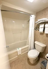 JC Inn - Image 2