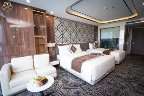Cửa Đông Luxury Hotel - Image 2
