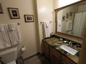 Wolf Lodge semesterbostad i charmiga Eden nära Pineview Reservoir - Image 3