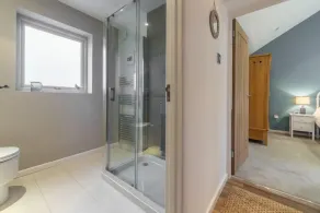 Greyseals er et afslappet moderne hus, der er blevet smukt renoveret hele vejen igennem. - Image 4
