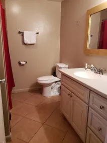 2 bedroom holiday home - Image 2