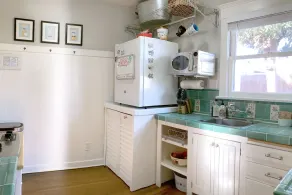 Casita Gundry- Boutique Hideaway, Quaint Historic Charm - Image 4