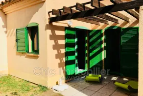 Bonita casa en una residencia arbolada, gran piscina colectiva. Estacionamiento privado. - Image 3