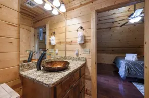 Havenwood /Minutes From Broken Bow Lake/Hot tub - Image 5