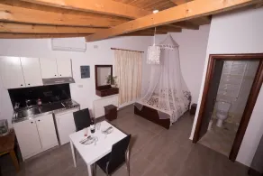 VILLACHARULA  luxurious villa in Pitsidia - Image 4