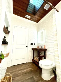 Stylish Boutique Guest house in Winter Park  - Image 3