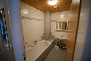 Chalet 48 - Holiday home with pool near Nassfeld and many lakes - Image 4
