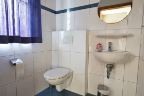 Luxury 8 person holiday home with 4 bedrooms and 2 bathrooms in Haren Ems - Image 2
