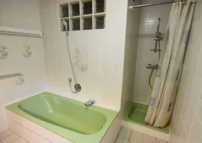 Schöne 90m² Wohnung mit Drei Zimmern am Land - Image 4