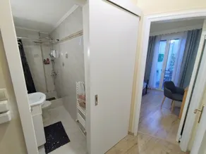 Cute & luxury suite with patio, just few steps away from beach , nearby Delphi - Image 4