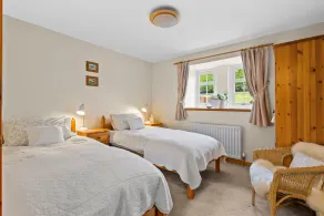 Beautifully Converted Mews Cottages Offering Highest Level Of Comfort & Style - Image 4