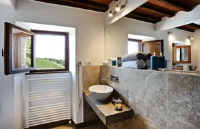 Paradis privé isolé, stratégique situé aux principales attractions du Chianti - Image 4