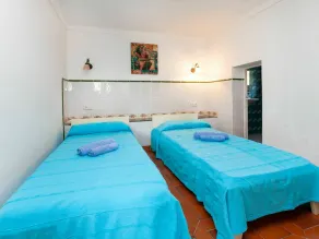 Vacation Home i L'escala med 5 sovrum som kan rymma 8 - Image 2