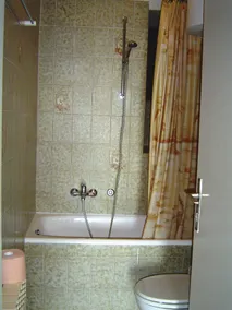 Holiday apartment With sea views and air conditioning - Image 3