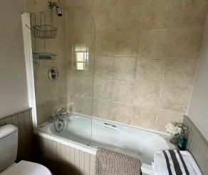 7 Oakwood Manor Kenmare - Image 4