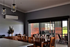 Luxury farmhouse in the Byron Hinterland - Image 4