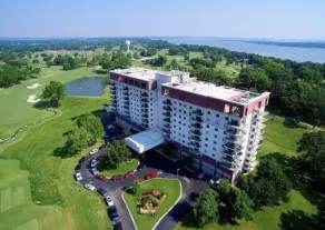 Grand Lake Getaway – Vista Towers 10th Floor Condo with Golf & Lake Views - Image 5