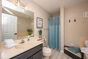 Cozy Dog Friendly Retreat w/ Hot Tub & Views - Image 5
