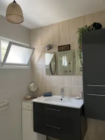 Gite pour 3, idéalement situé,  à 10 mn d’Aix en Provence et 20 mn de Marseille - Image 2