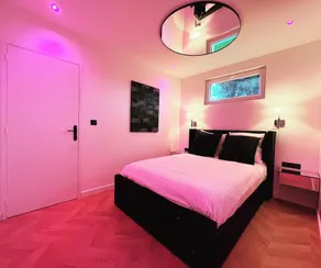 Léa Room - Romantic B&B - Image 4