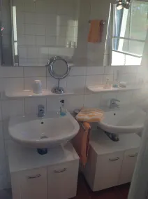 Comfortable holiday house for 7 persons with sauna, 110 sqm, in the south of Rügen - Image 3