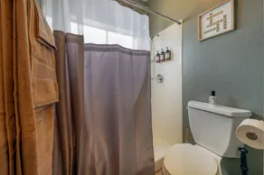 Cul-de-Sac / Fenced with Pool / Quiet / 3 BR 2 BA - Image 3